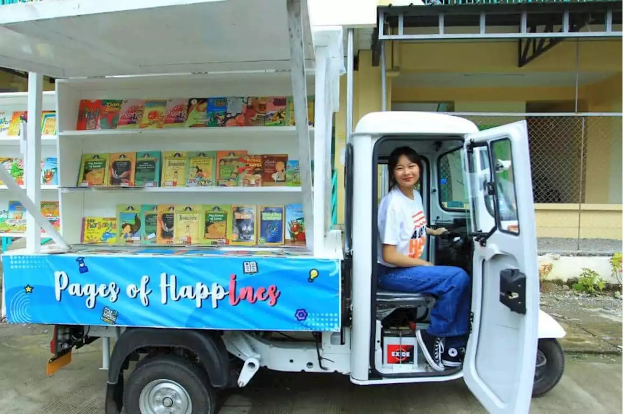 LOOK: Angara’s ‘unica hija’ shares her ‘HappInes’ through mobile book reading sessions