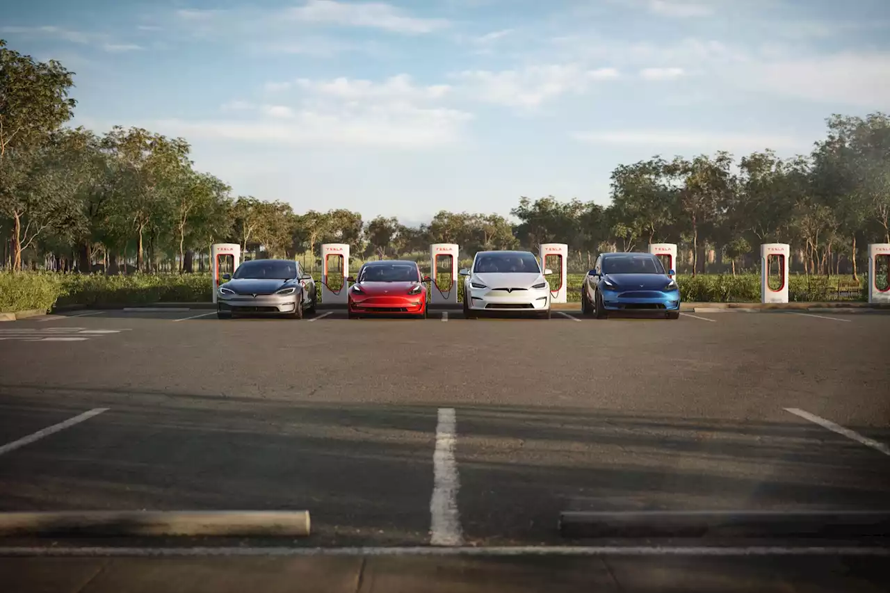 Tesla Supercharger network to open to non-Tesla EVs according to White House