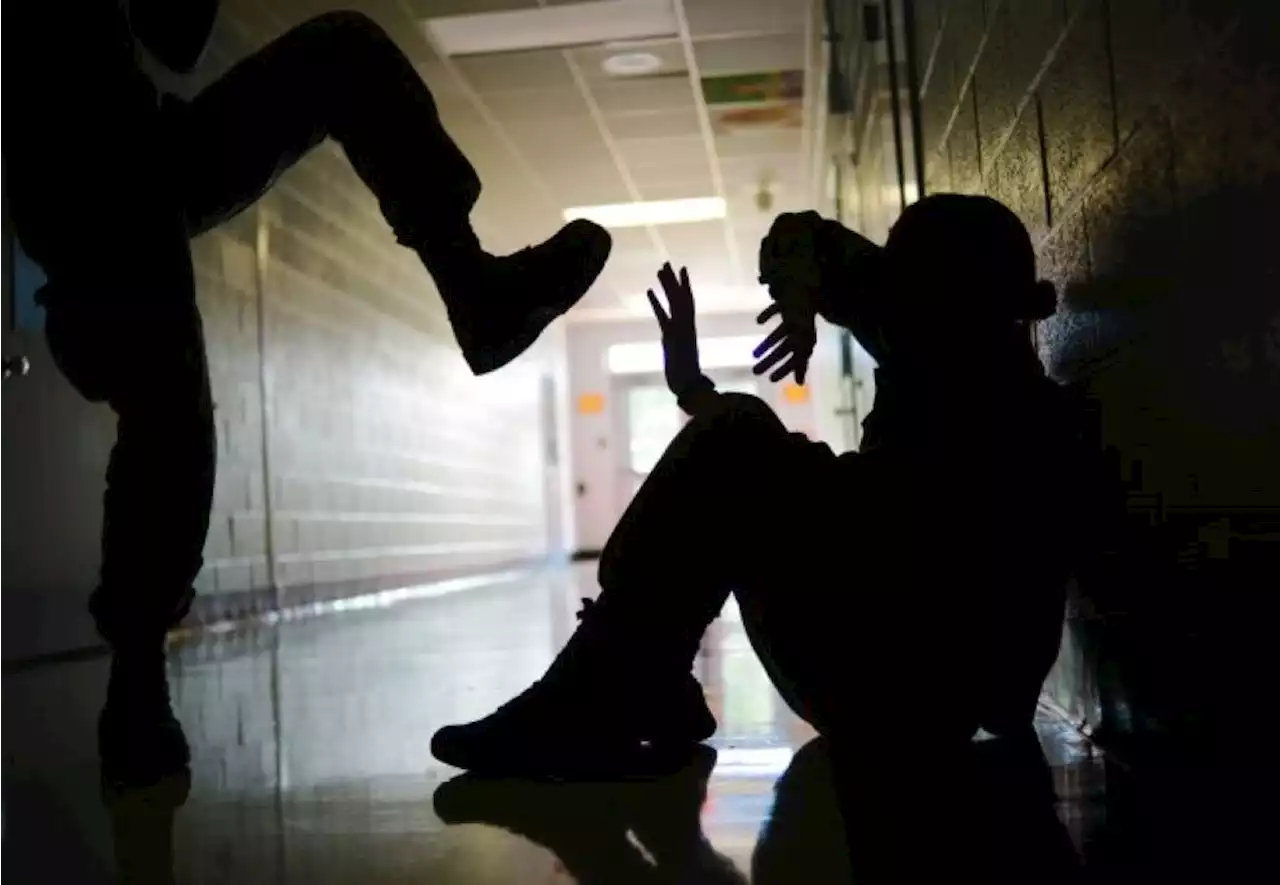 Video of secondary students beating up girl circulated in Sabah