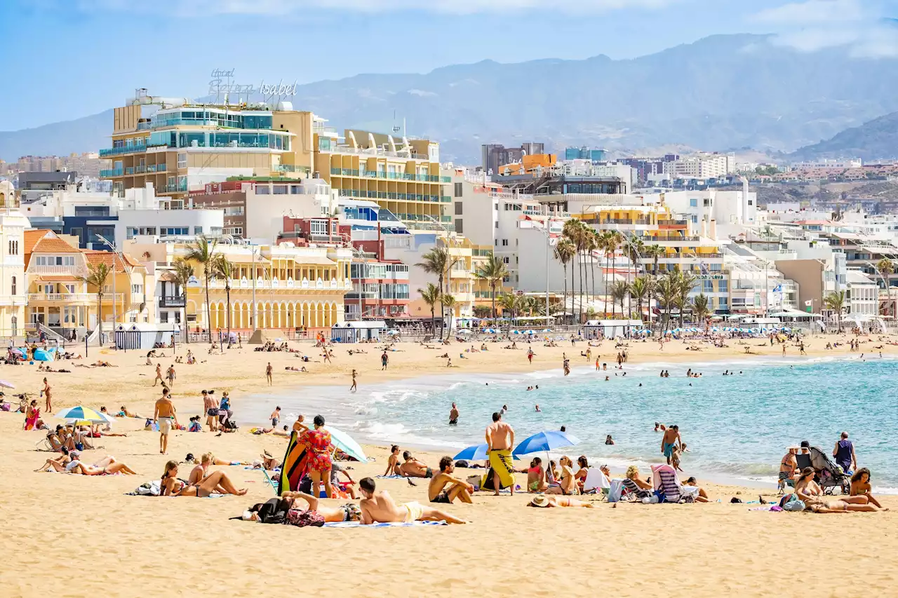 Spain heatwave warning as ‘urgent alert’ issued across holiday hotspots