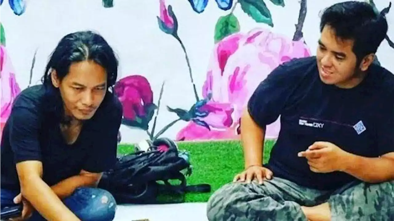 Ramai Kasus Mas Bechi, Indra Qadarsih Matikan Kolom Komentar di Postingan Bareng Anak Kiai Jombang - Tribunnews.com