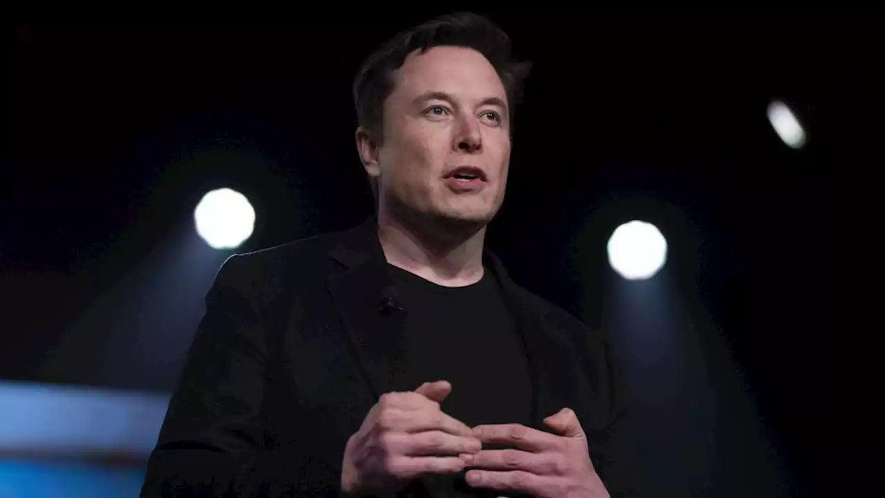 Elon Musk Makes Long-Awaited Arrival at Sun Valley Conference