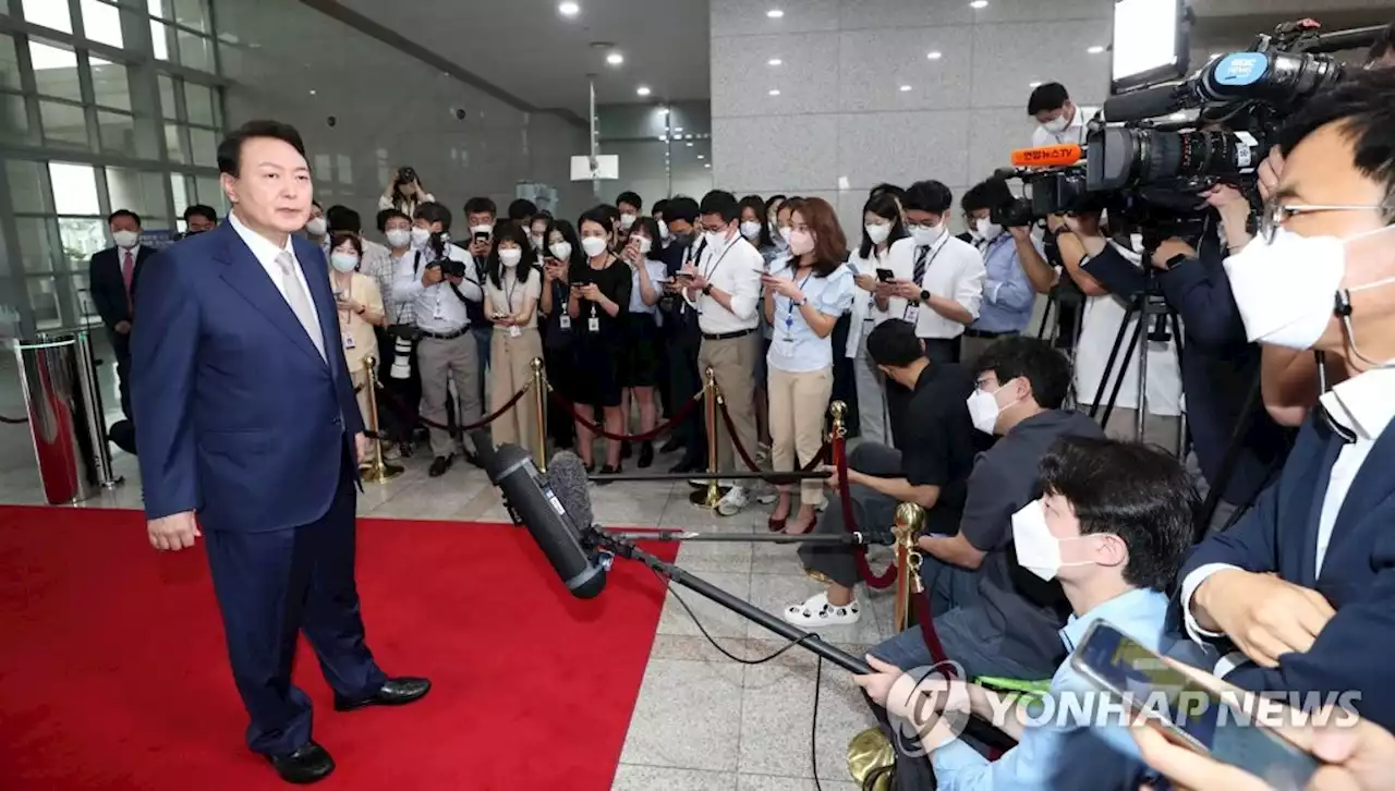 대통령실, 아베 前총리 피습 충격 속 경호강화 움직임 | 연합뉴스