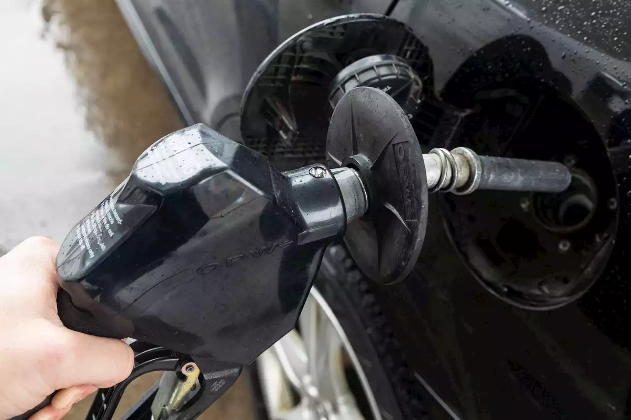 Where is gas less than $4 a gallon in Alabama?