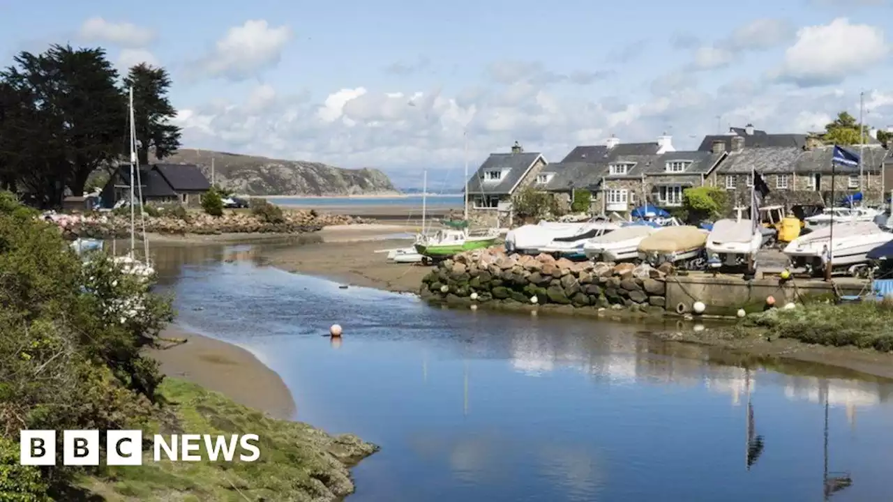 Second homes: Council tax premium working, says Gwynedd