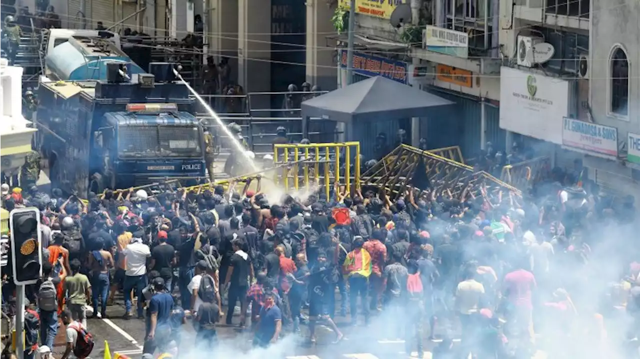 Sri Lanka: Demonstranten stürmen Amtssitz des Präsidenten