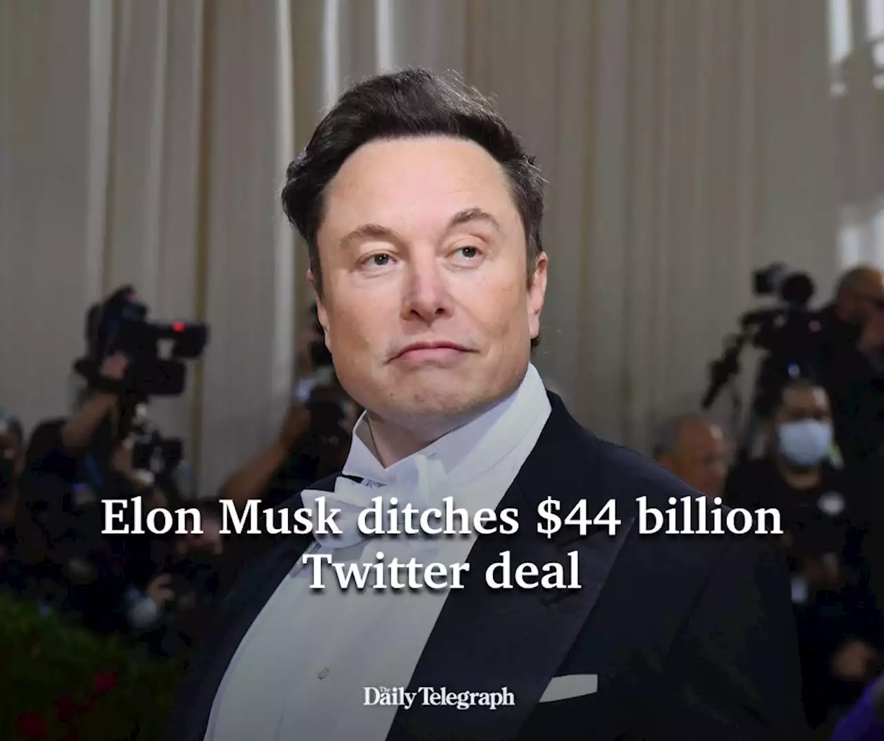 Musk ditches Twitter deal, triggering defiant response