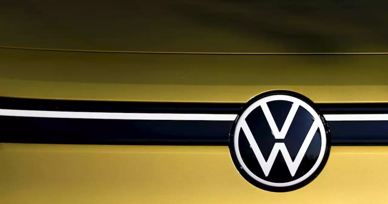 Volkswagen takes on US, China rivals with battery factory