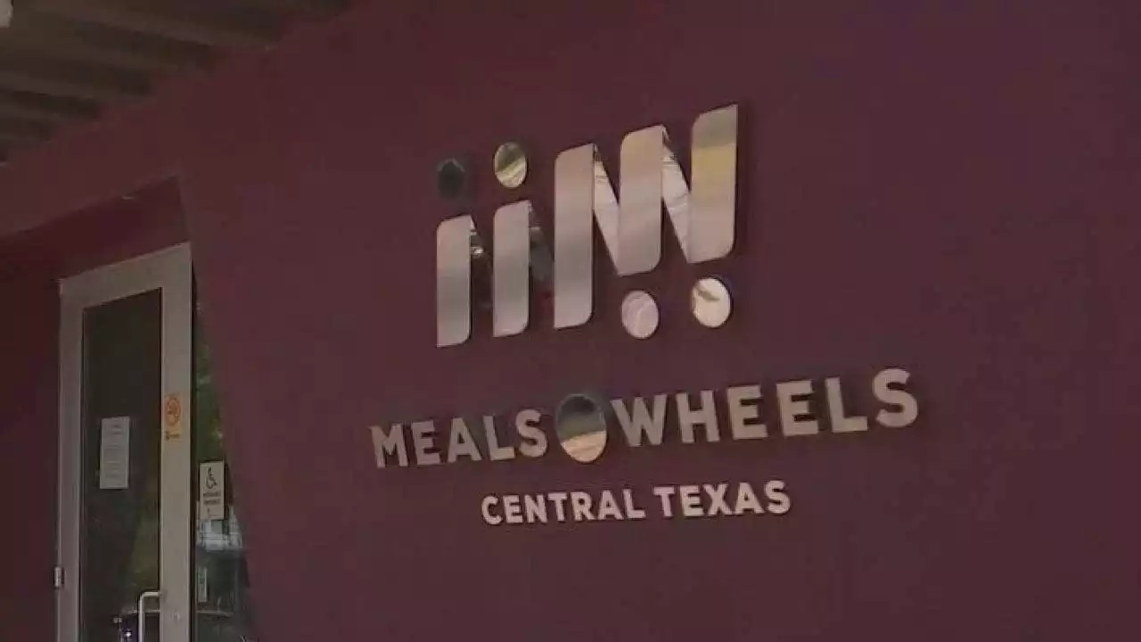 Meals on Wheels volunteers help vulnerable during extreme heat