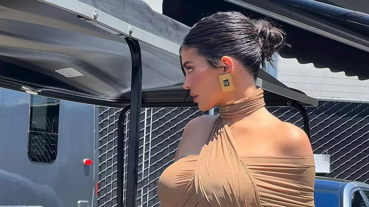 Im hautengen Kleid: Kylie Jenner zeigt ihren After-Baby-Body