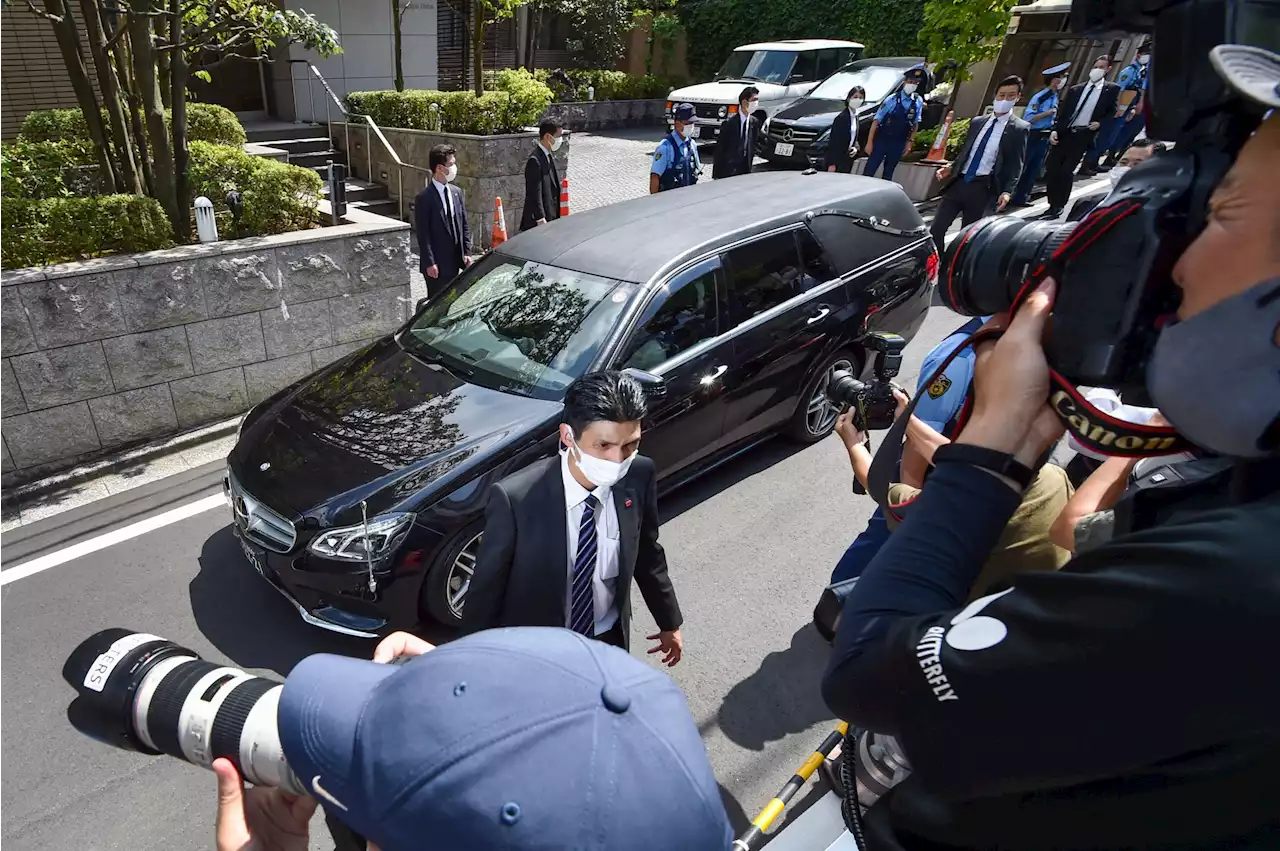 Body of Shinzo Abe returns home as Japan mourns assassinated ex-leader