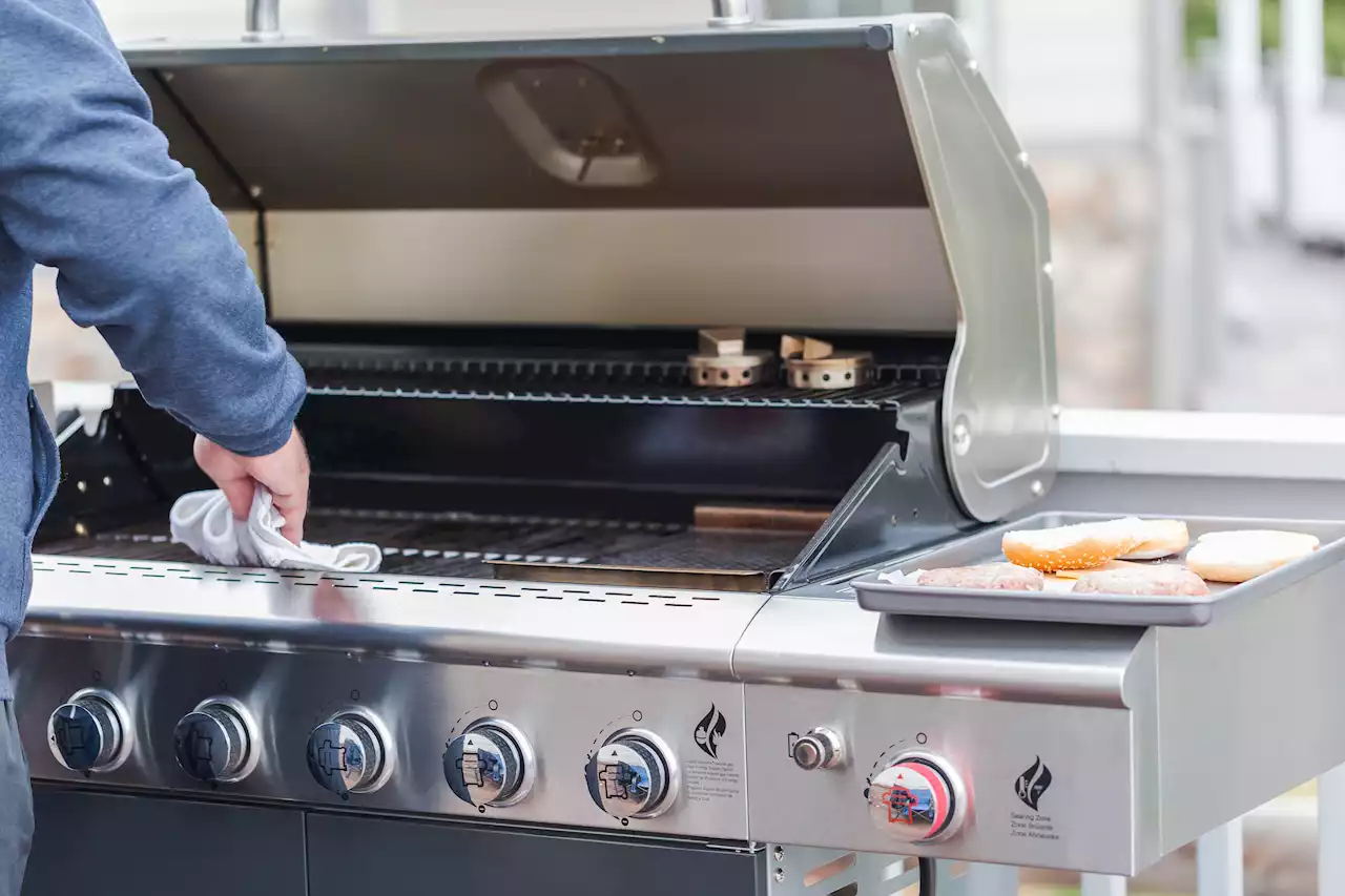 Cleaning pro reveals £3 hack for a sparkling BBQ & 'why you shouldn't wipe down'