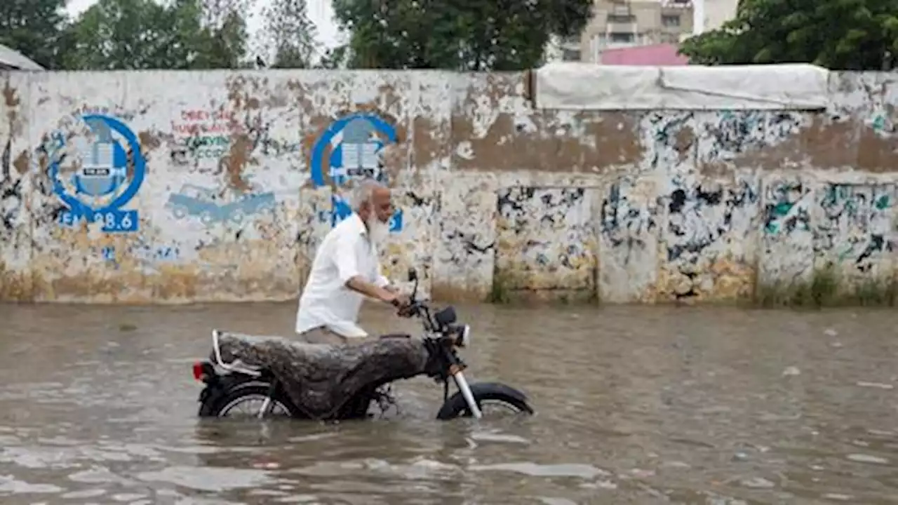 Heavy flooding caused by monsoon rains in Pakistan kills dozens