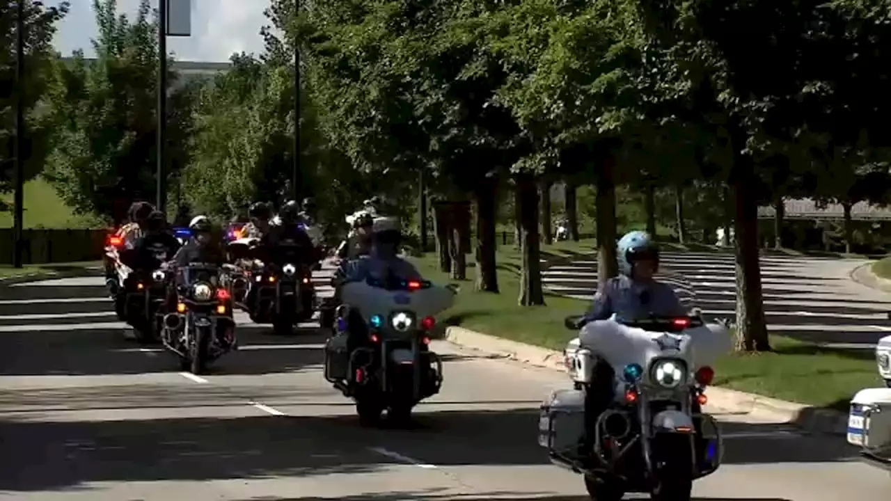 'Ride to Remember' hits the road, honoring fallen Chicago police officers