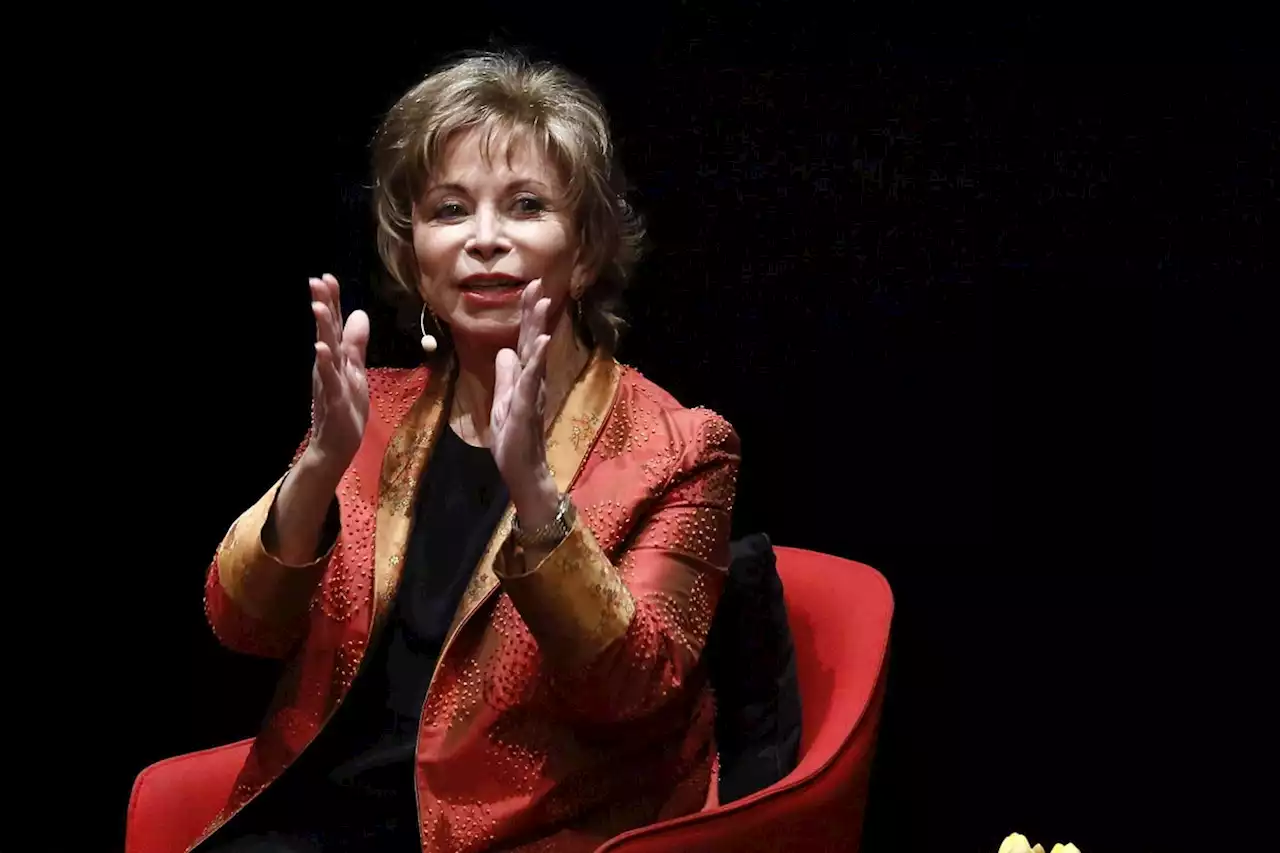 „Violeta“: Isabel Allende feiert ihren 80. Geburtstag mit einem prallen Roman