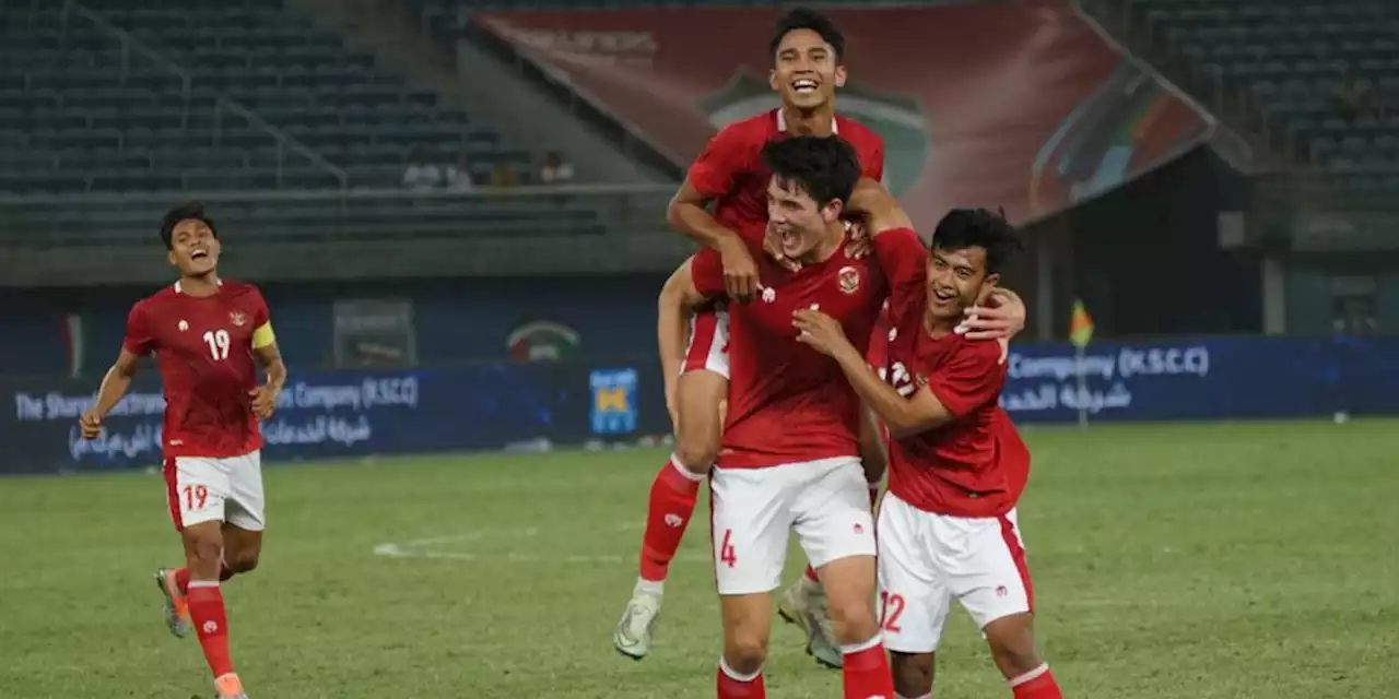 Elkan Baggot, Memori Debut Timnas Indonesia, dan Momen Merinding saat Nyanyikan Lagu Kebangsaan - Bola.net