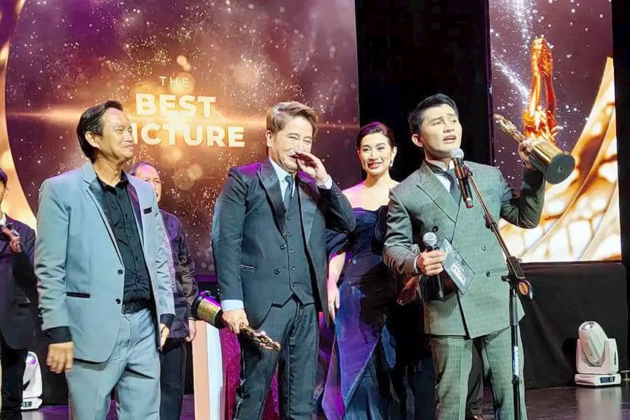 Katips: The Movie wins big at the 70th FAMAS Awards - BusinessWorld Online