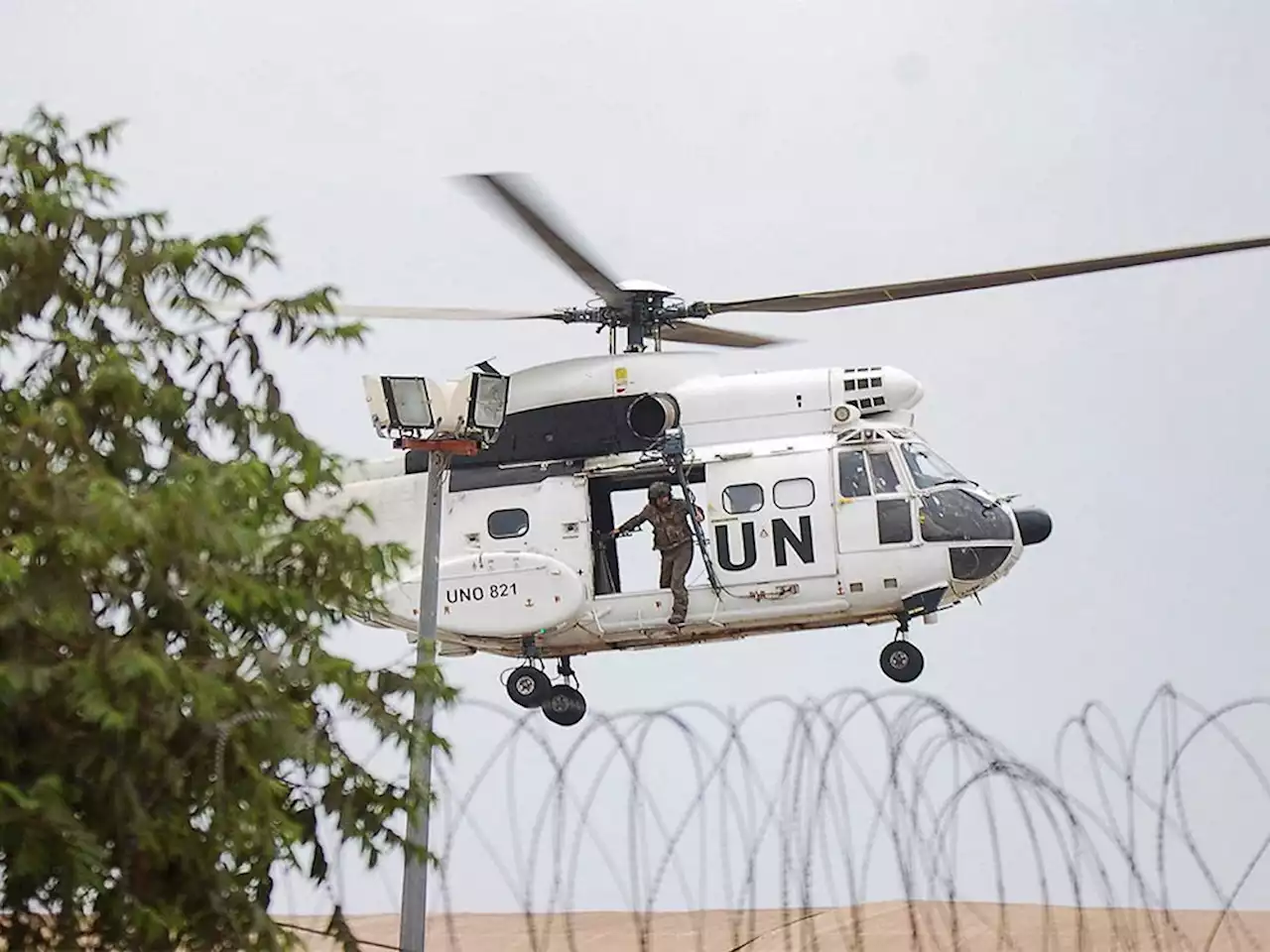 U.N. peacekeepers kill 2, wound 15 at border post in Congo