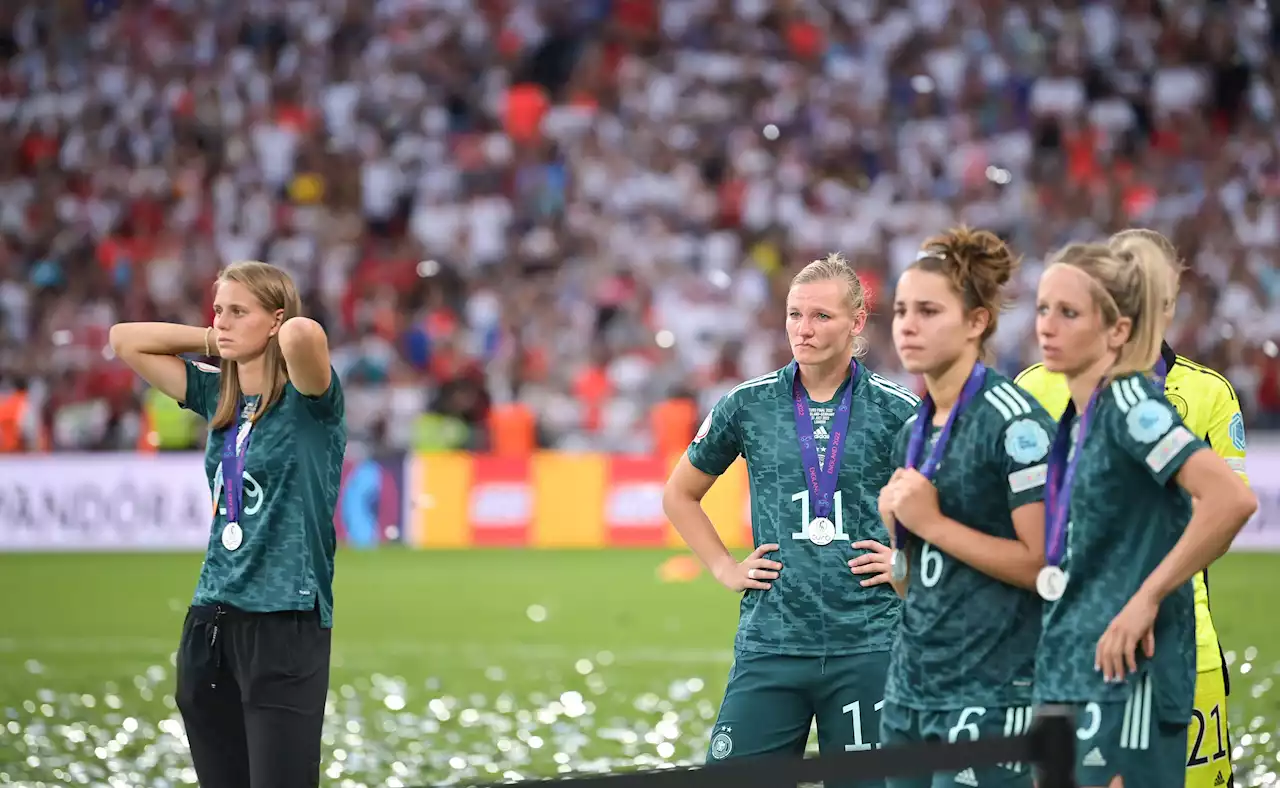 Europameisterschaft - Deutsche Fußballerinnen werden in Frankfurt am Main empfangen