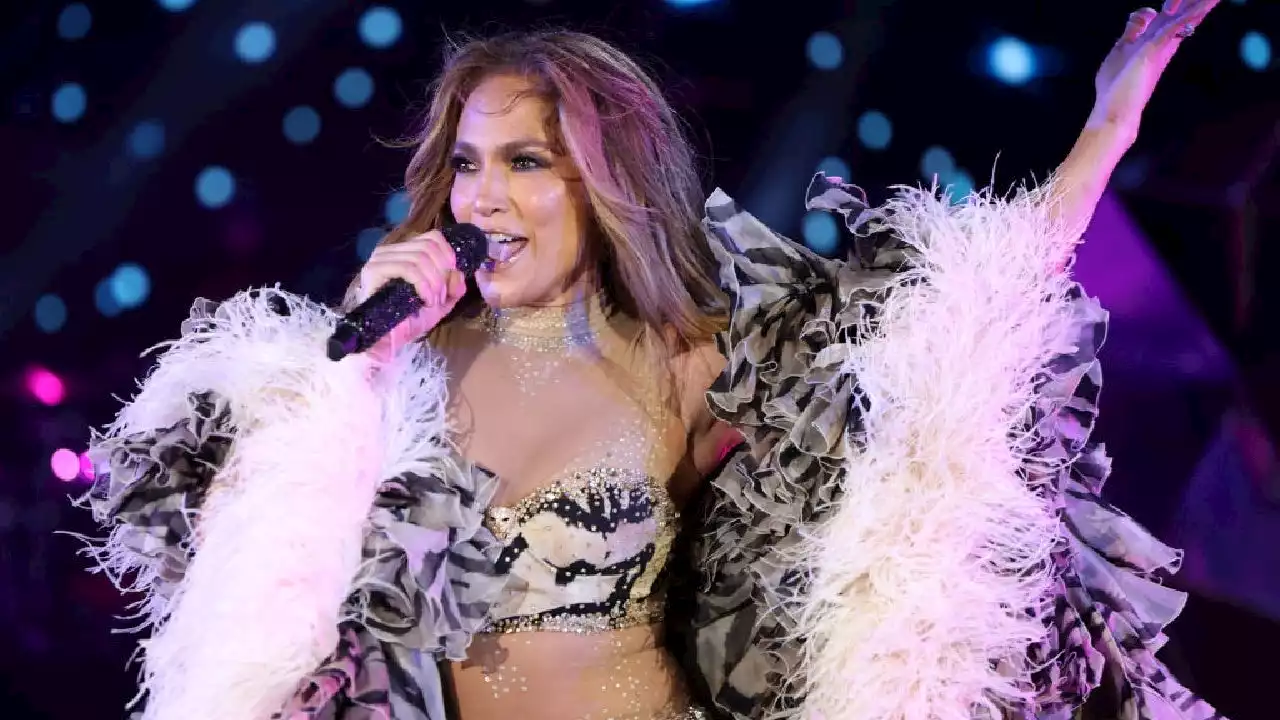 Jennifer Lopez Dazzles While Performing at UNICEF Gala in Capri, Italy