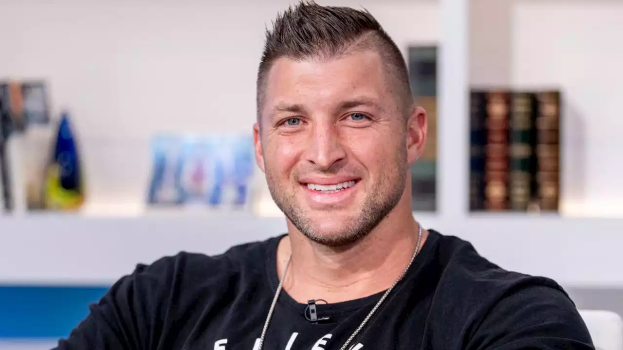 Tim Tebow heads into the kitchen for his next chapter