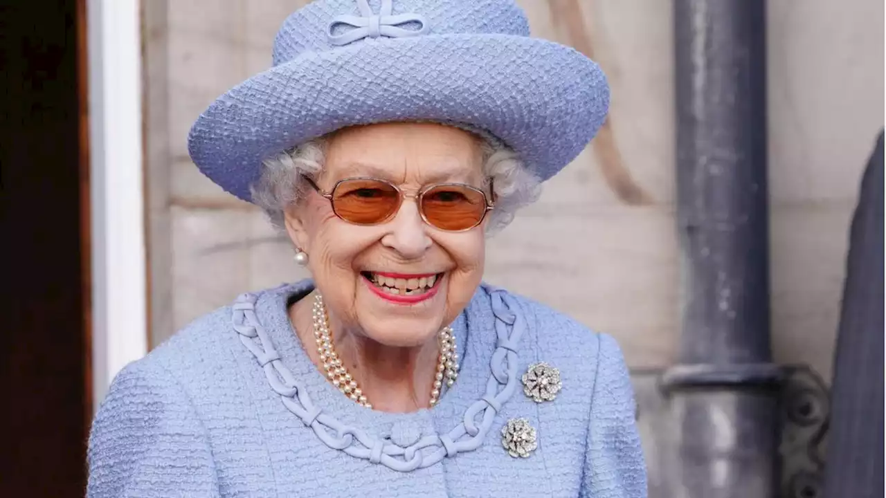 Queen Elizabeth unterbricht für EM-Gewinn der Frauen Balmoral-Urlaub