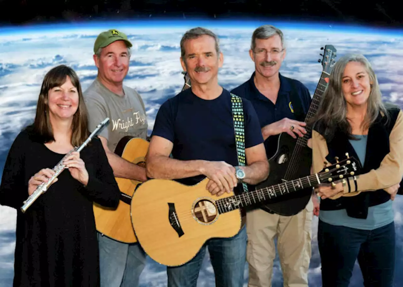 Former astronauts turn to music for a second career in Bandella