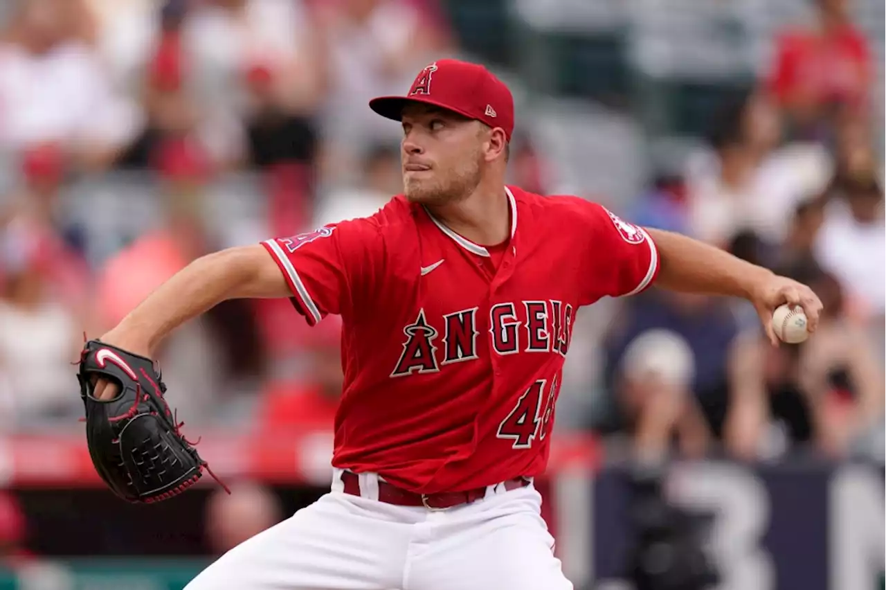 Angels’ bats can’t support Reid Detmers in loss to Rangers