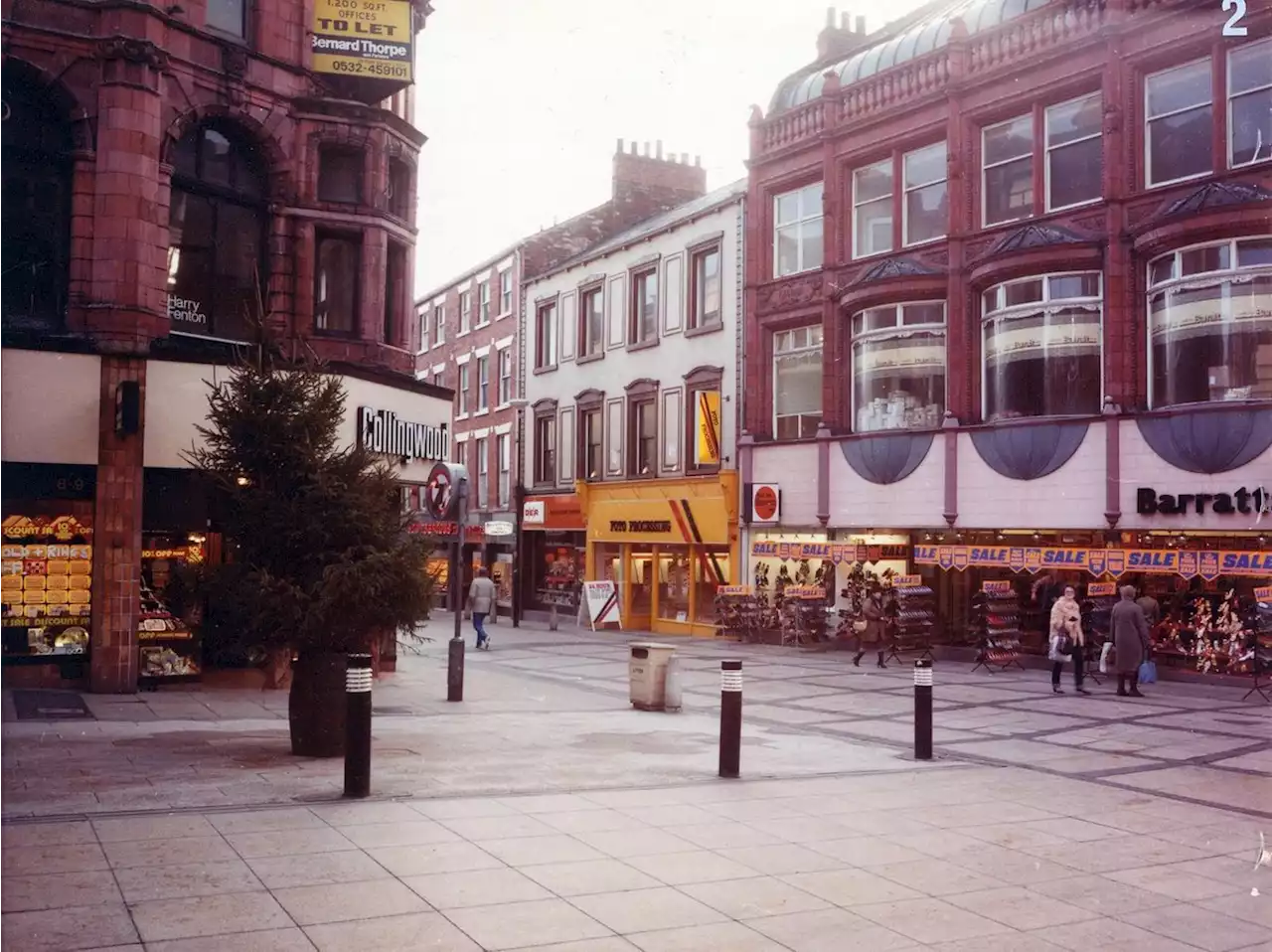 16 colour photos celebrating life in Leeds during the 1980s