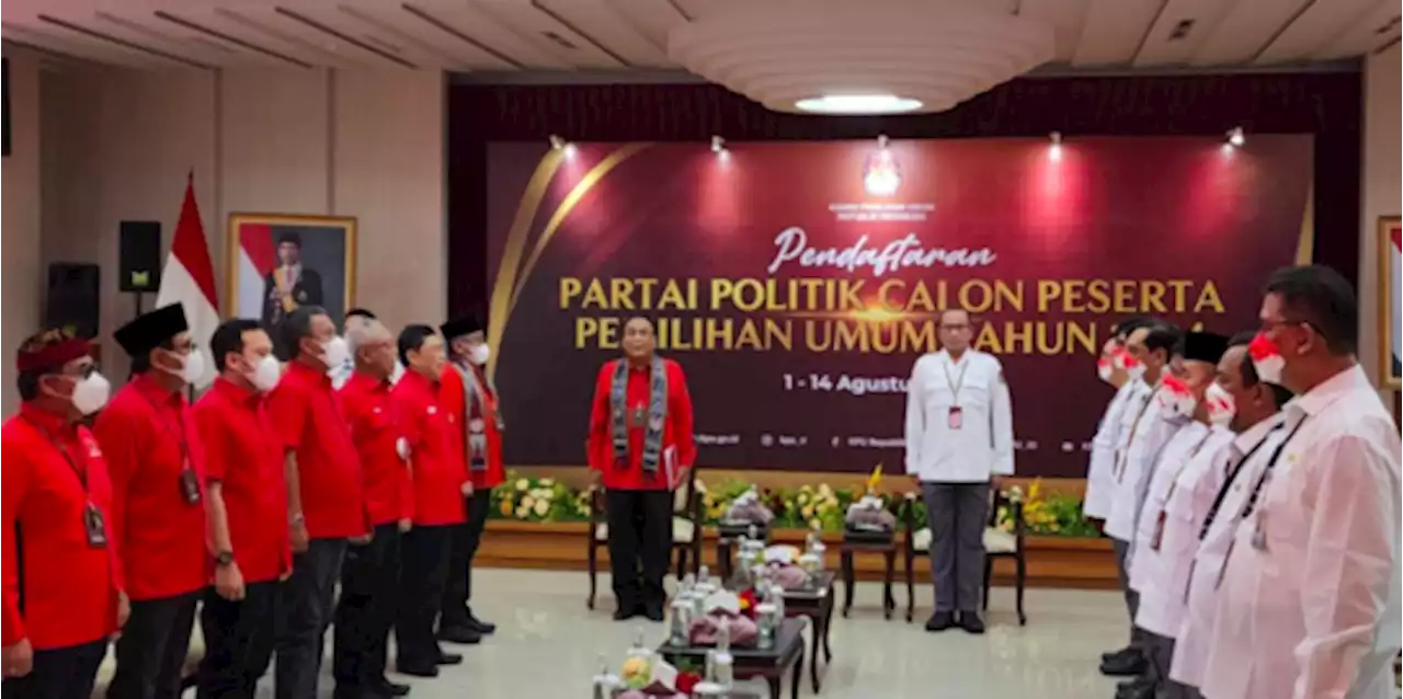 PDIP Daftar Peserta Pemilu 2024, Ketua KPU: Kelihatannya Lengkap 100% | merdeka.com