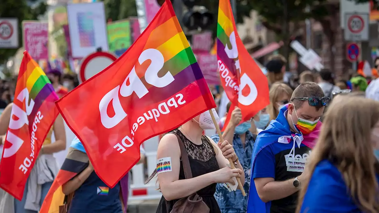 'Layla' läuft bei SPD-Umzugswagen auf CSD - Partei distanziert sich