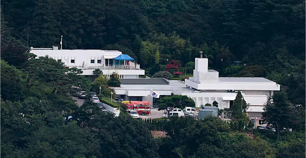 [단독] 대통령 관저 공사, 김건희 여사 후원업체가 맡았다