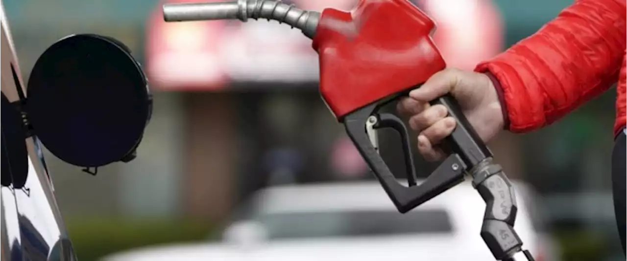 U.S. Gasoline Prices Continue To Slide Toward $4 | OilPrice.com