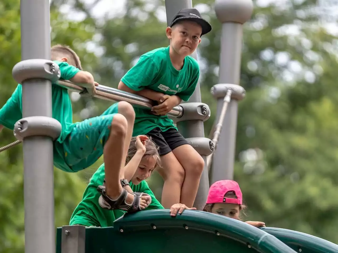 'Strangers in a new place': Ukrainian kids are welcomed to Montreal day camp