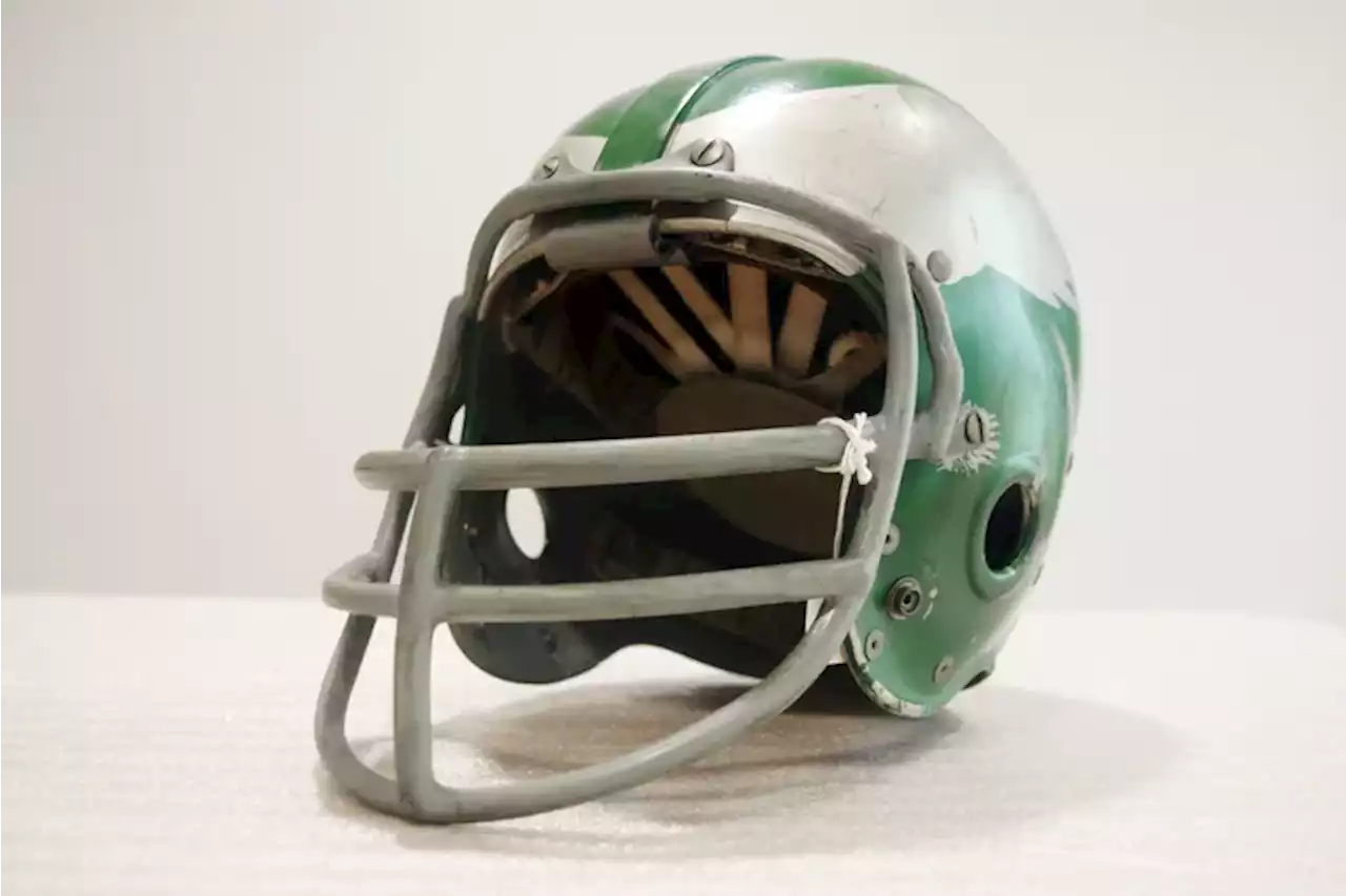 9 Eagles artifacts you can only see at the Pro Football Hall of Fame