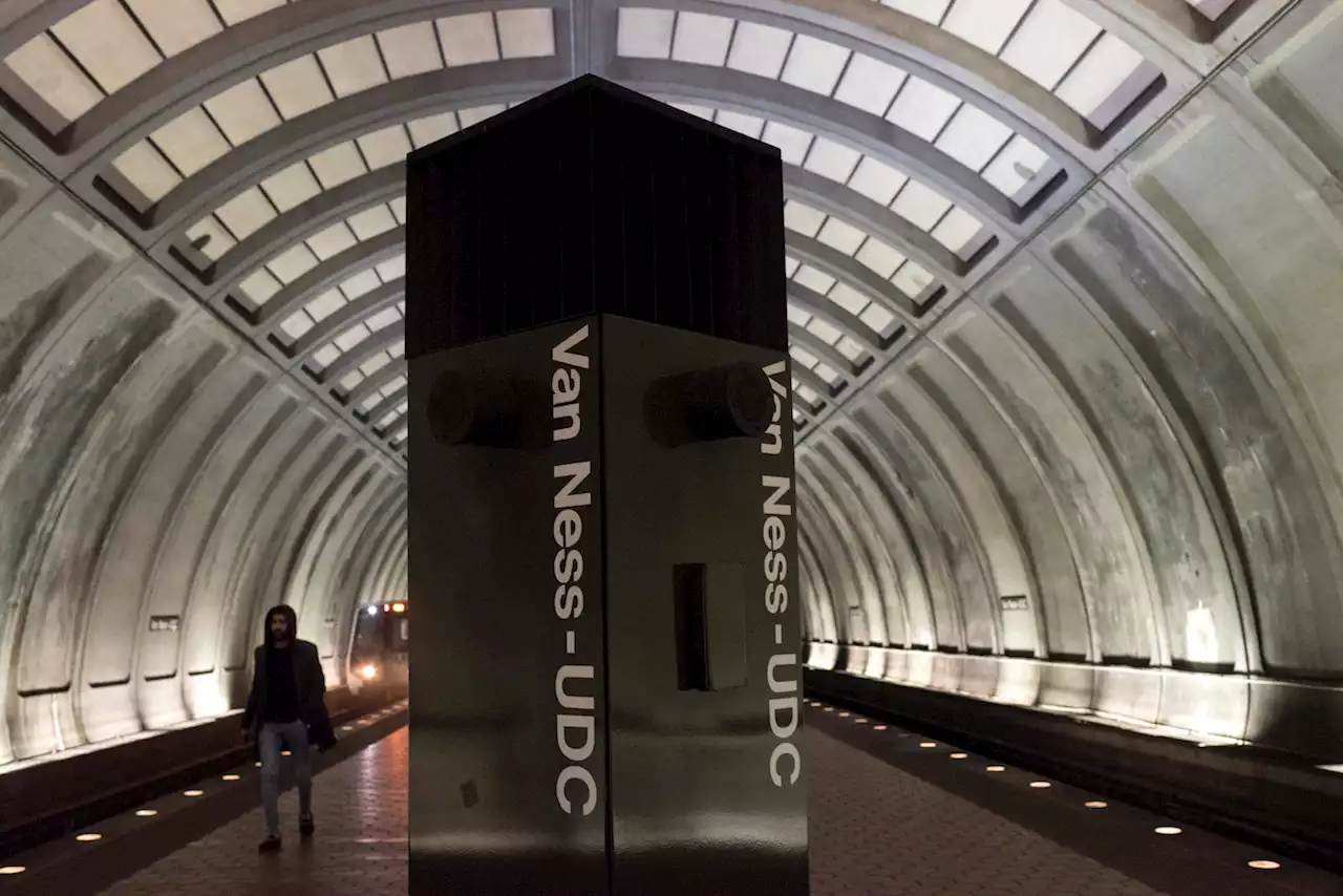 Metro Red Line service resumes from Van Ness to Farragut North