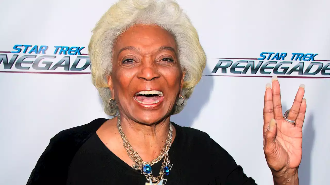 Nichelle Nichols: 'Trailblazing' actress who played Lt Uhura on Star Trek dies