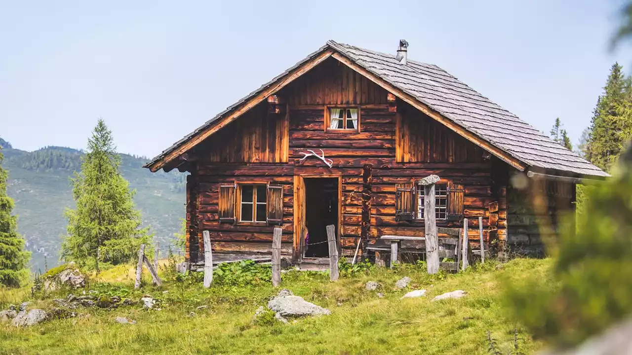 Urlaub in der Berghütte: Wer klimafreundlich in die Alpen reist, darf kostenlos übernachten