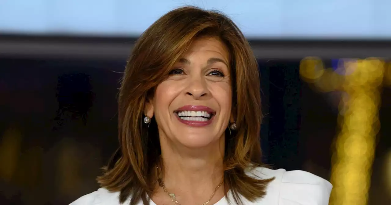 Hoda shares new family photo with her daughters, mom and sister: ‘Gangs all here’