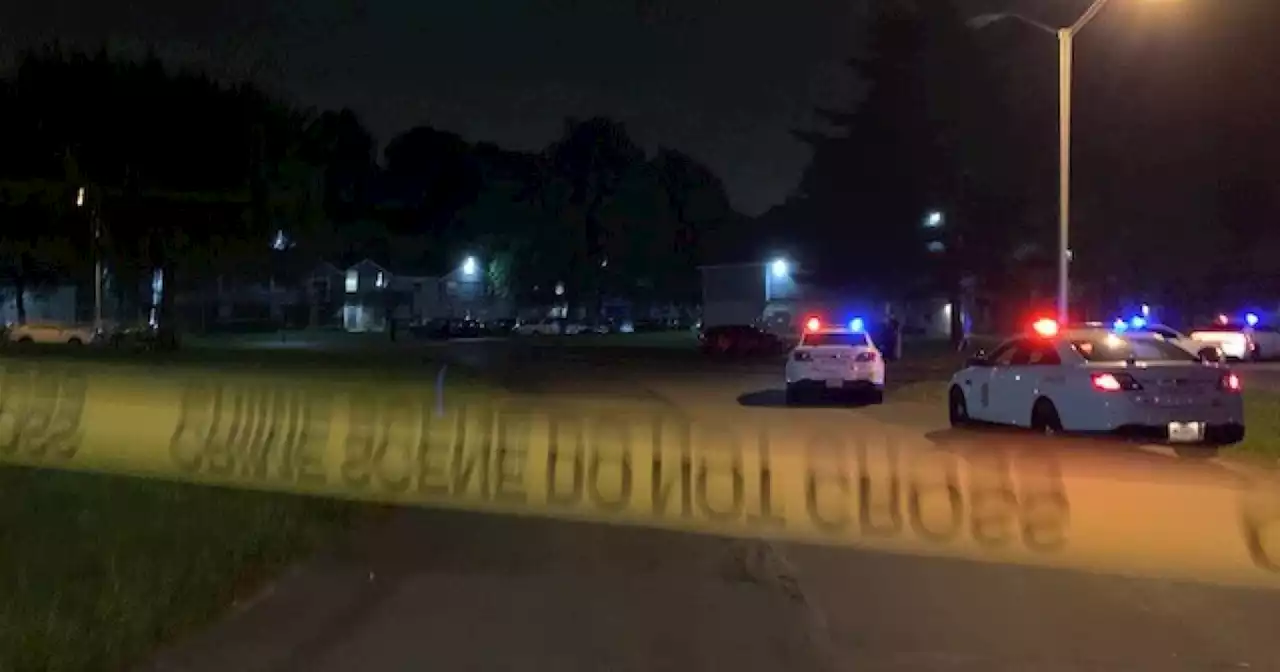 Boy, 17, found shot to death on Indianapolis' north side, police say