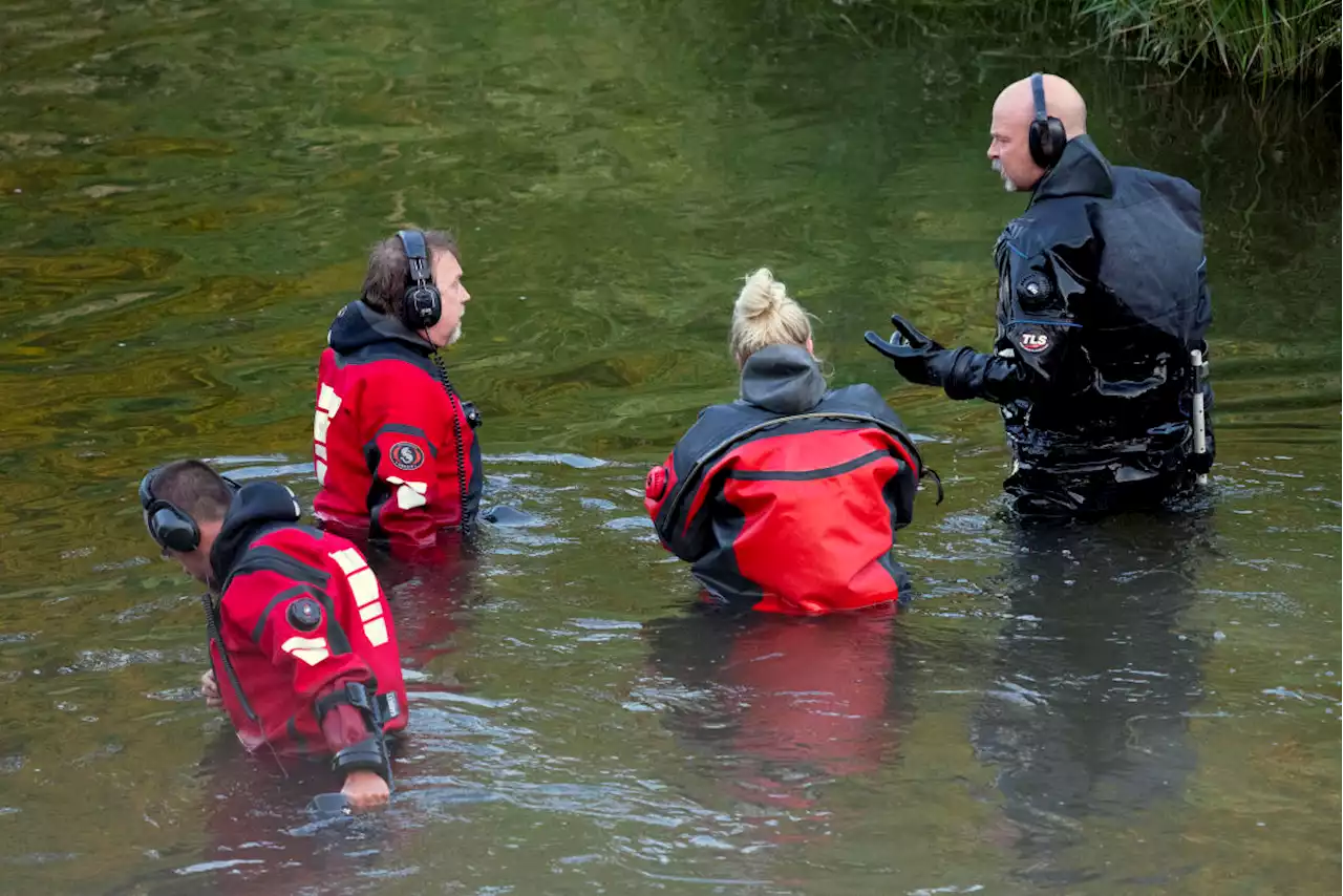 17-year-old killed, 4 hurt in stabbings on Wisconsin river