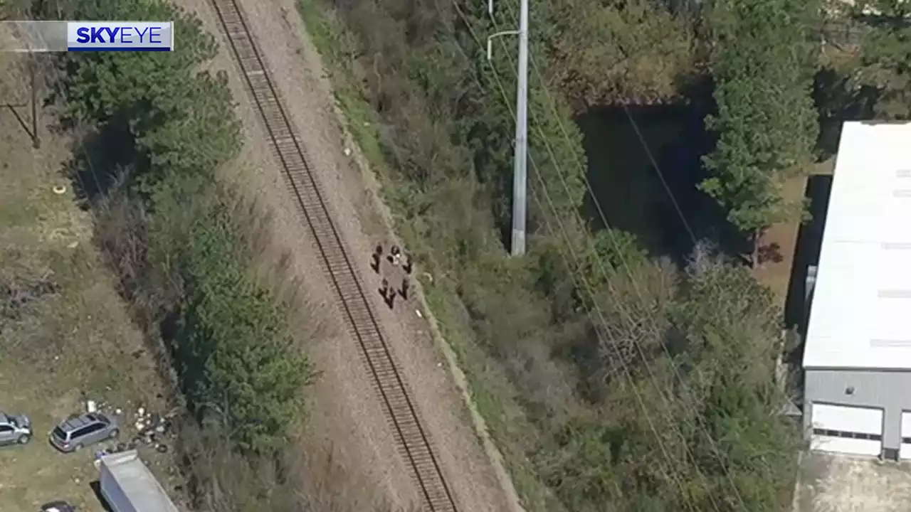 Medical examiner looking for family of man found near railroad tracks in NW Houston