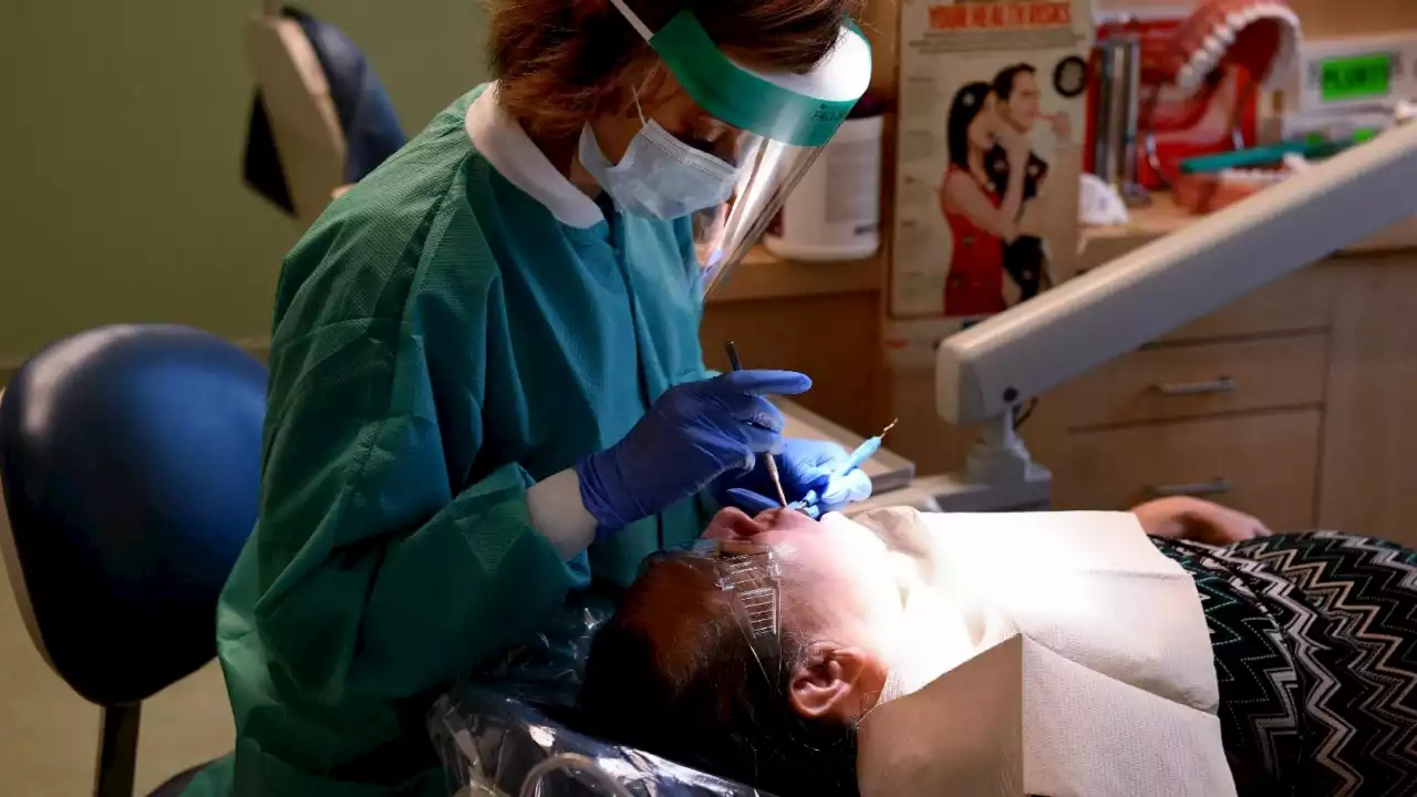 'Melting candy' dental treatment has no merit