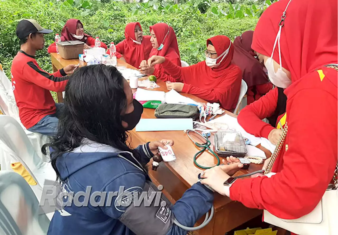 Kuliah sambil Pengabdian Masyarakat di De Djawatan