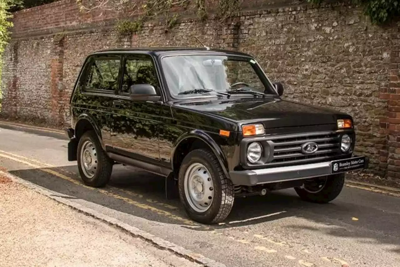 400-mile Lada Niva for sale