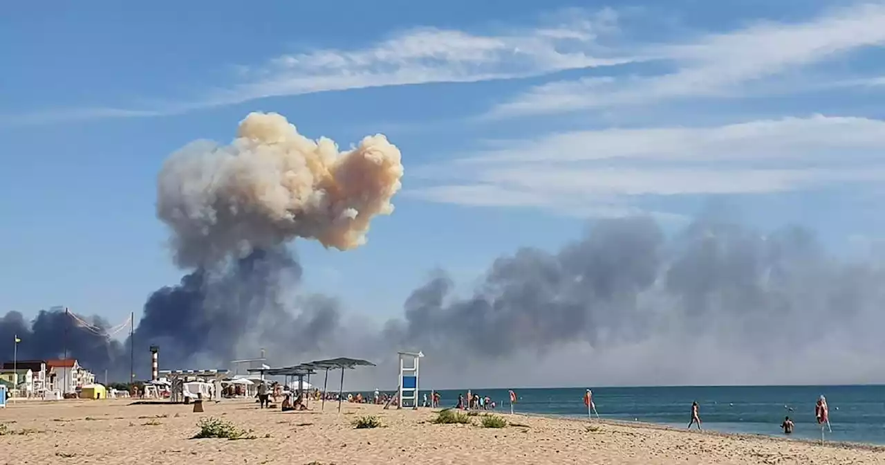 Rauchwolken auf der Krim: Rätselraten um schwere Explosionen auf russischer Luftwaffen-Basis