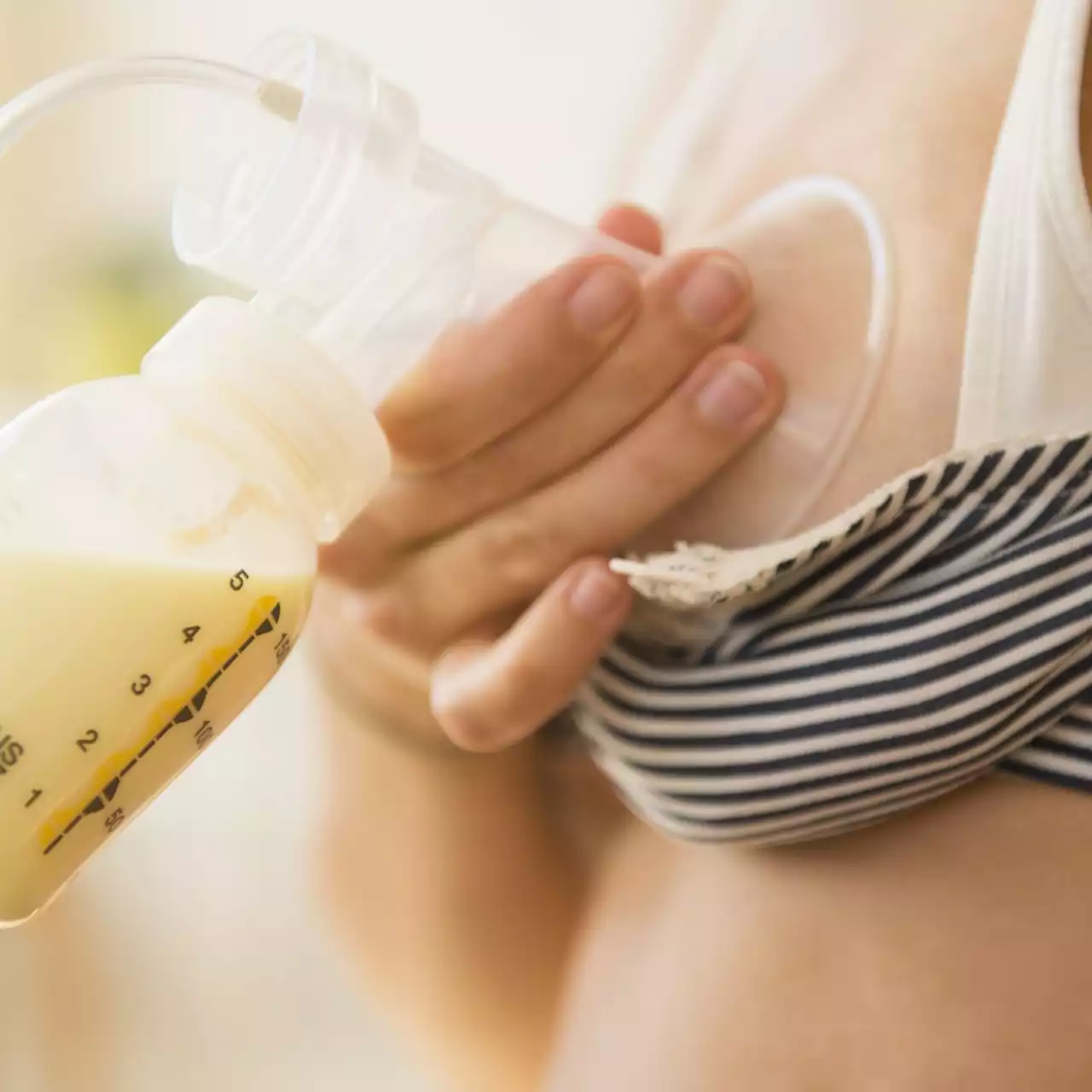 Pumping and Hand Expression Basics | WIC Breastfeeding Support