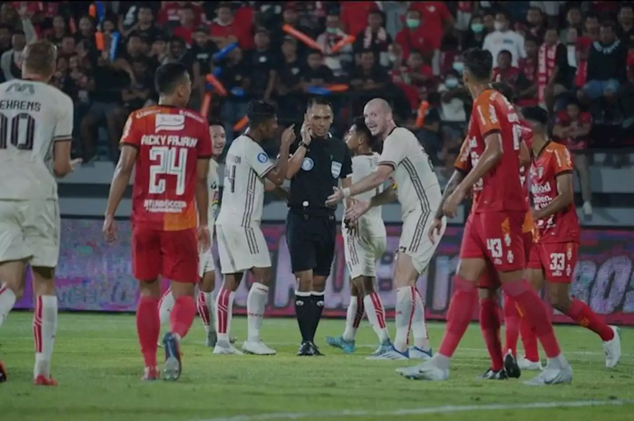 PSSI Gelar Penyegaran Wasit, Bakal Ditindak Tegas jika Ada Kejanggalan atau Salah Ambil Keputusan - Bolasport.com