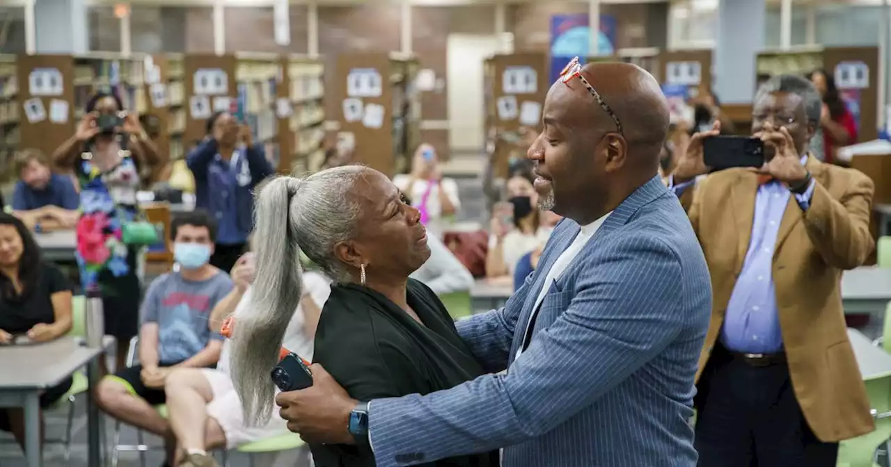 Whitney Young High School principal selected to succeed Joyce Kenner; it will be the school’s first new leader in nearly 30 years