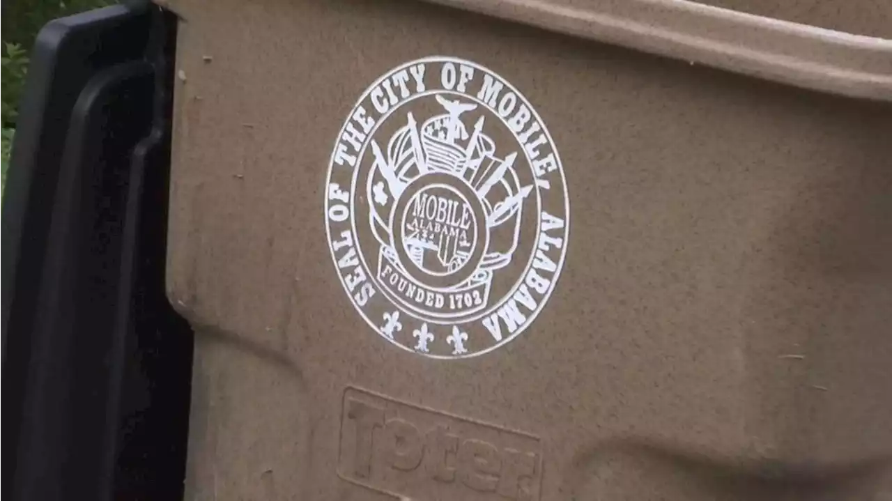 Mobile homeowners questioning city letters sent out warning them about garbage cans